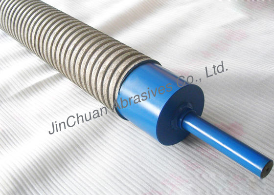 Δίσκος φρένων που επεξεργάζεται τις μαύρες ρόδες διαμαντιών, γυαλίζοντας μαξιλάρια διαμαντιών εργαλείων στη μηχανή